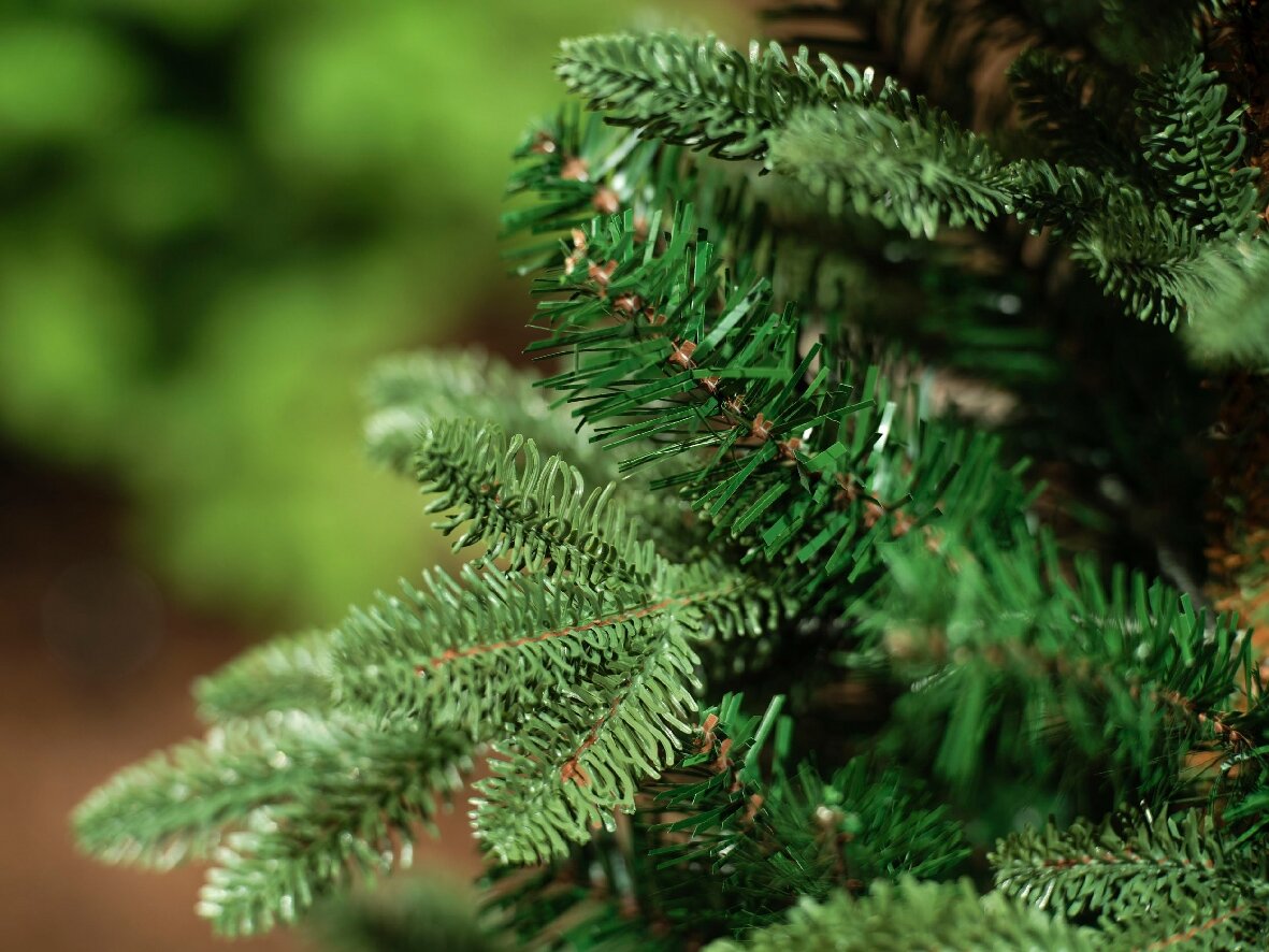 Artificial fir christmas tree hotsell