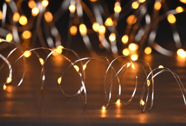 Battery Dewdrop Lights x200 (Warm White)