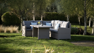 Beckworth Large Corner Suite - image 2