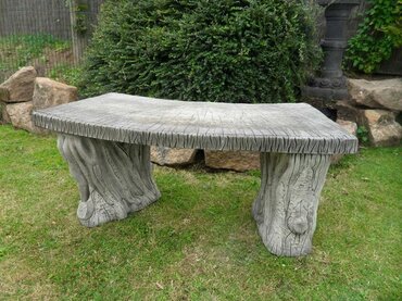 Bench Woodland - image 1