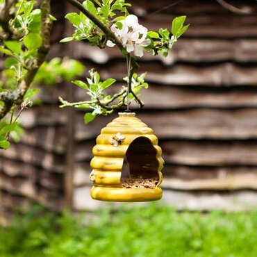 Bird Feeder Beehive - image 1