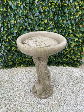 Birdbath The Hare Sherwood - image 1