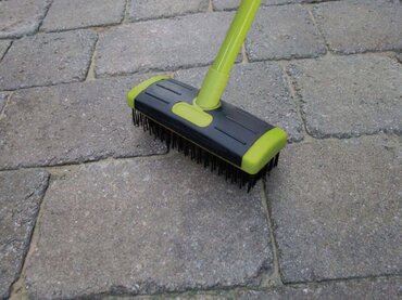 Block Paving Brush Set, with telescopic handle! - image 2