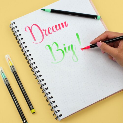 Brush Markers Pack of 12 Bright Colours - image 5