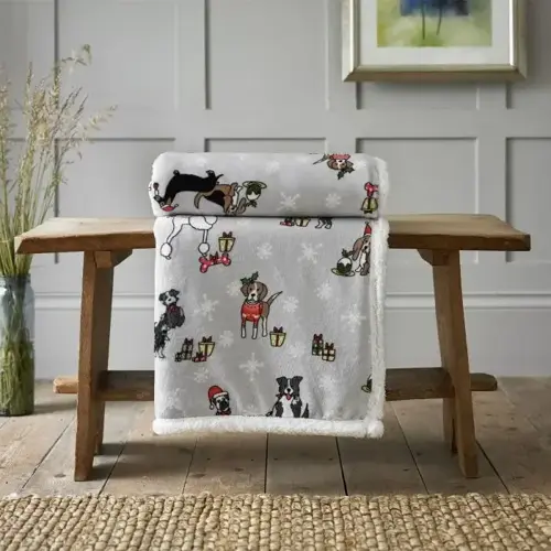 Christmas Dogs Throw 125x150cm