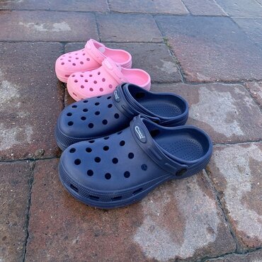 Cloggie Kids Pink Size 7 - image 2