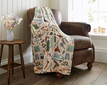 Cozy Comforts The Great Outdoors Throw Mocha 130x170cm