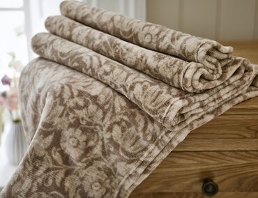 Cozy Comforts William Throw Natural 130x170cm - image 2