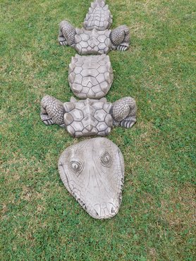 Crocodile 5 Piece - image 3