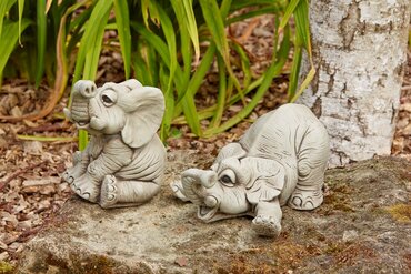 Elephant Sitting Small - image 1