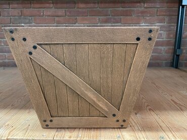 Farmhouse Planter Light Oak