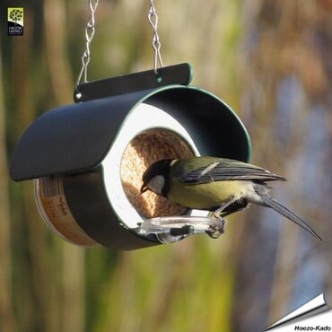 Flutter Butter Feeder