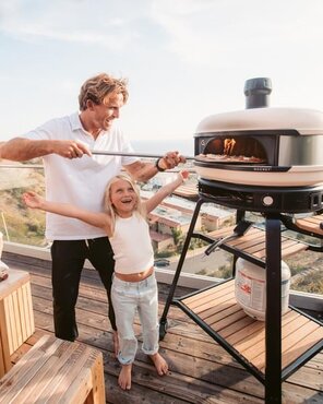 Gozney Dome Dual Fuel Pizza Oven (Bone) - image 4