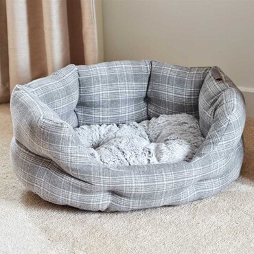 Grey Plaid Oval Bed Small