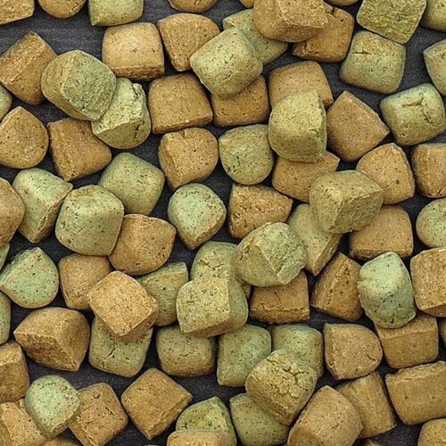 Hale & Hearty Chicken & Vegetable Grain Free Biscuits 320g - image 2
