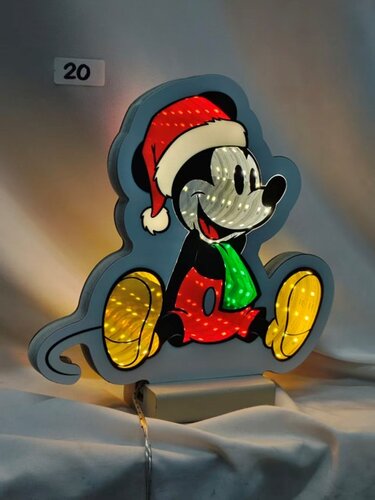 Infinity Sitting Mickey 20cm