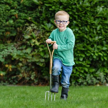 Kids Digging Fork - image 2