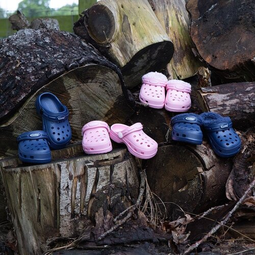 Kids Fleecy Cloggies Pink Size 10 - image 2