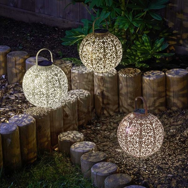 Lantern Damasquette Gold - Stewarts Garden Centre
