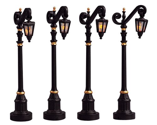 Lemax Colonial Street Lamp Set of 4