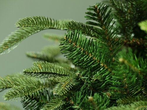 Mountain Spruce Artificial Christmas Tree (6ft 180cm) - image 2