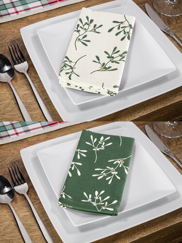 Napkins Green Mistletoe Set of 4 - image 1