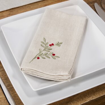 Napkins Holly Berry Set of 4 - image 1