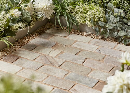 Natural Cobble Sett 200 x 100mm Dakota - image 1