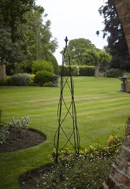 Nostell Obelisk 1.6m - image 1