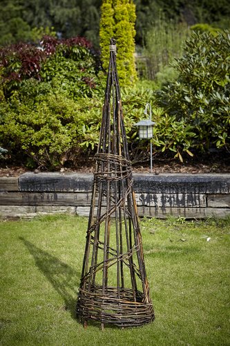 Obelisk Willow Spiral 120cm