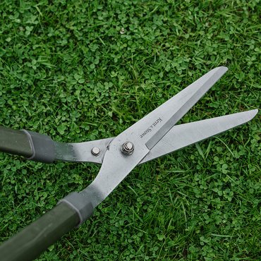 Fixed Handle Lawn Shears - image 3
