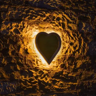 Solar Mirror Heart Small Outdoor