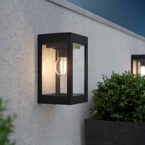 Solar Wall Light Dorchester