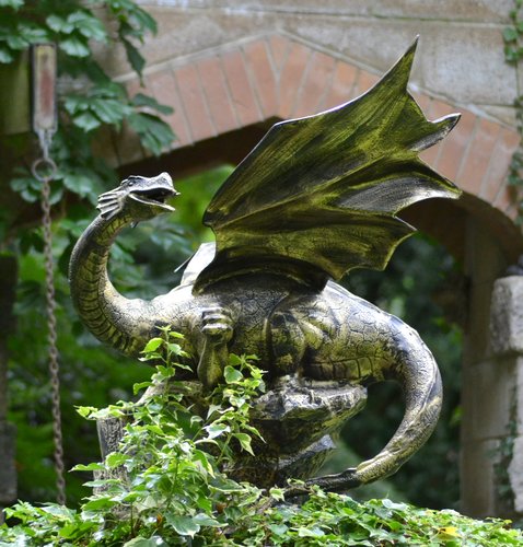Statue Dragon Small
