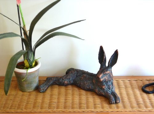Statue Hare Lazy