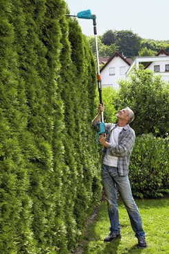 Gardena Battery Telescopic Hedge Trimmer THS 42/18V P4A - image 3