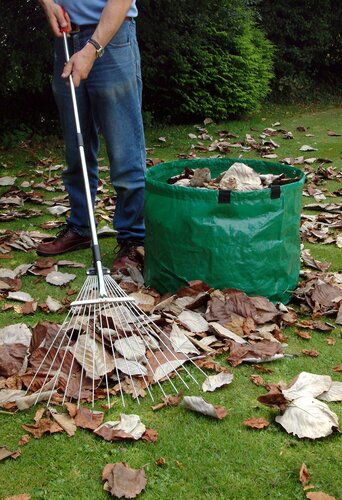 Telescopic Expanding Rake (Large) - image 2