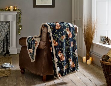 Throw Large Wood Navy 140x180cm - image 3
