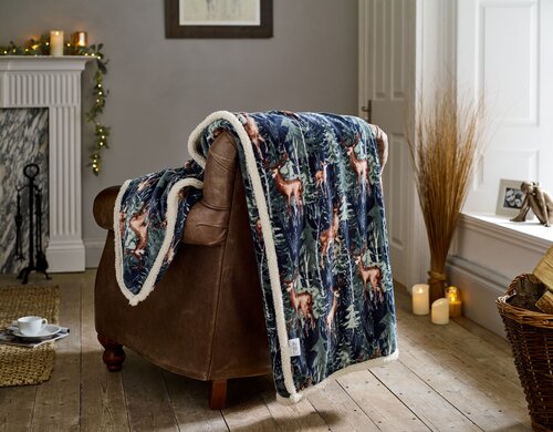 Throw Stag Navy 140x180cm - image 1