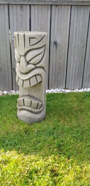 Tikki Statue Medium - image 1