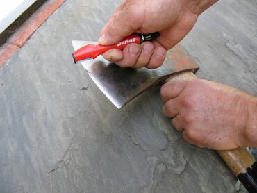 Tungsten Sharpener - image 1