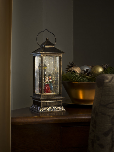 Water Filled Lantern (Dickensian Scene) - image 3