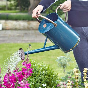 Watering Can Blue 9L
