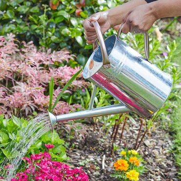 Watering Can Galvanised 4.5L