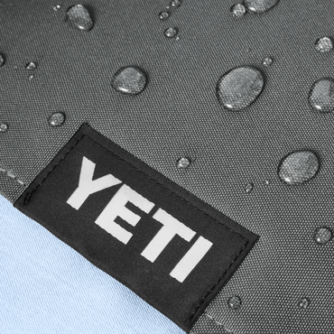 YETI Lowlands Blanket (Big Sky Blue) - image 5