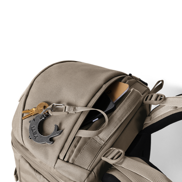 YETI Ranchero Backpack 22L Cape Dark Taupe - image 4