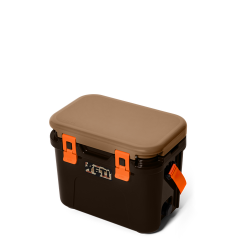 YETI Roadie Cool Box 15 (Wetlands Camo) - image 3