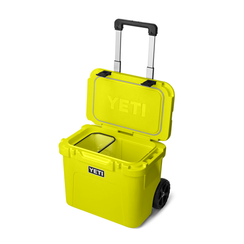 YETI Roadie Wheeled Cool Box 32 (Firefly Yellow) - image 3