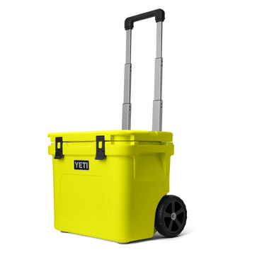 YETI Roadie Wheeled Cool Box 32 (Firefly Yellow) - image 4