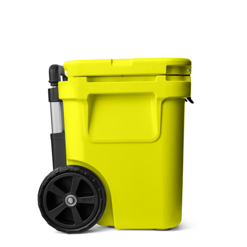 YETI Roadie Wheeled Cool Box 32 (Firefly Yellow) - image 6